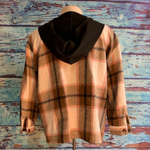 Shein Curve Lightweight Hooded Plaid Shacket - Picture 5 of 7